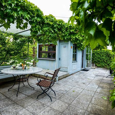 Romantik Hotel De L'Ours Sugiez Exteriör bild